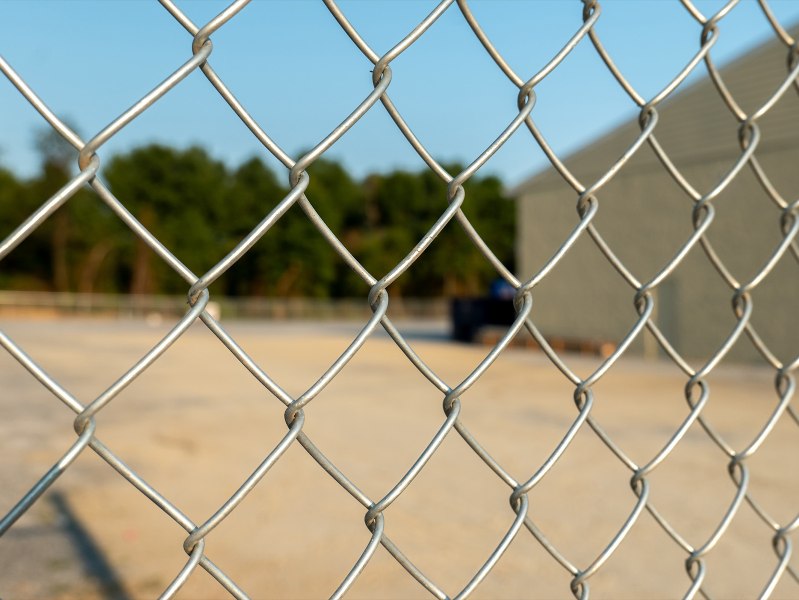 Commercial chain link fence