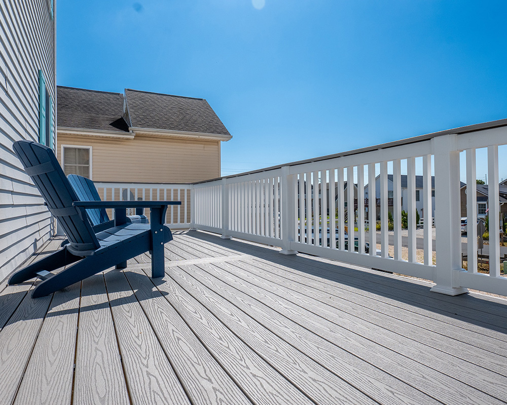Composite deck Delaware