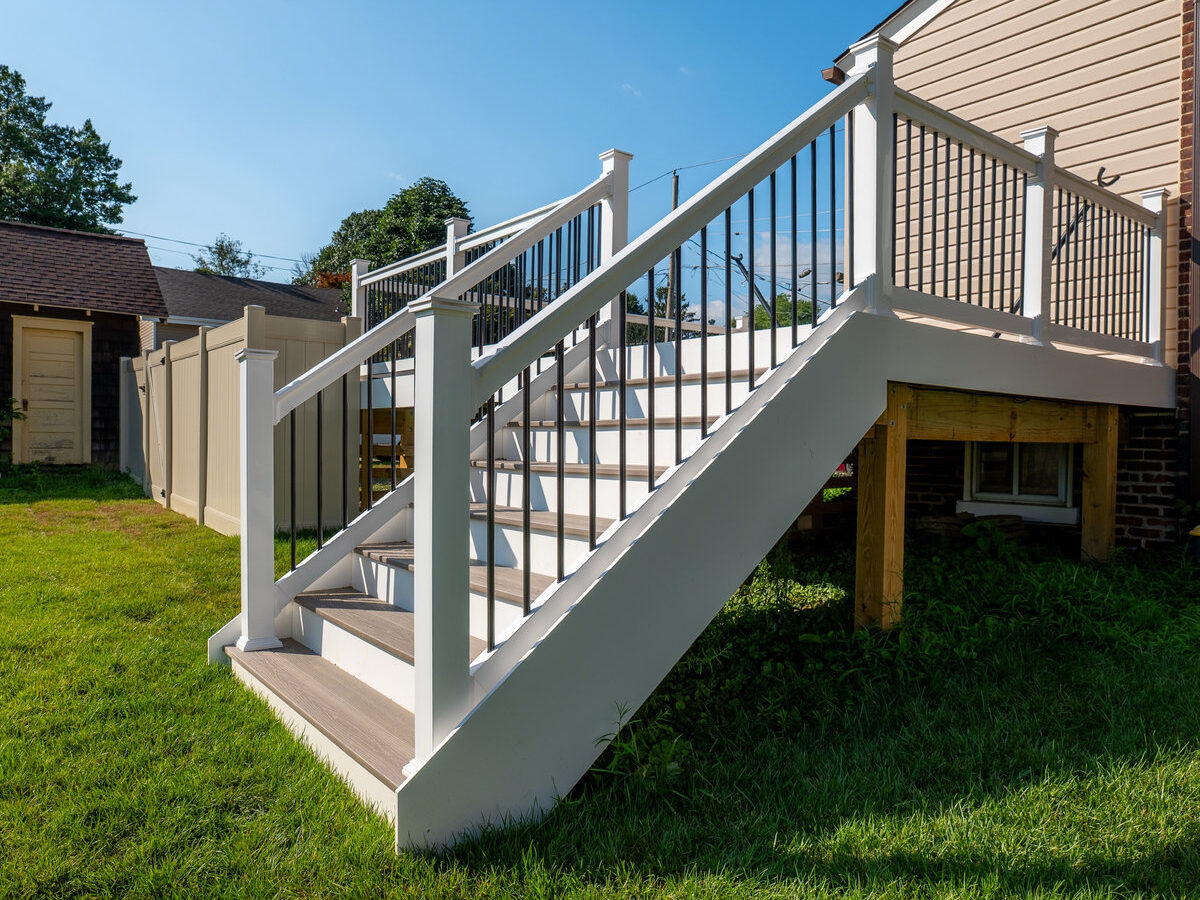 Wood deck Brandywine Boulevard Delaware