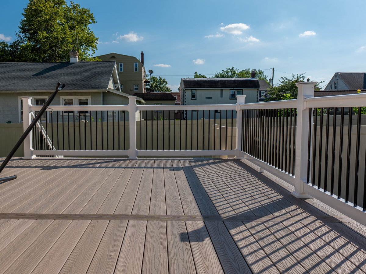 Wood deck Brandywine Boulevard Delaware