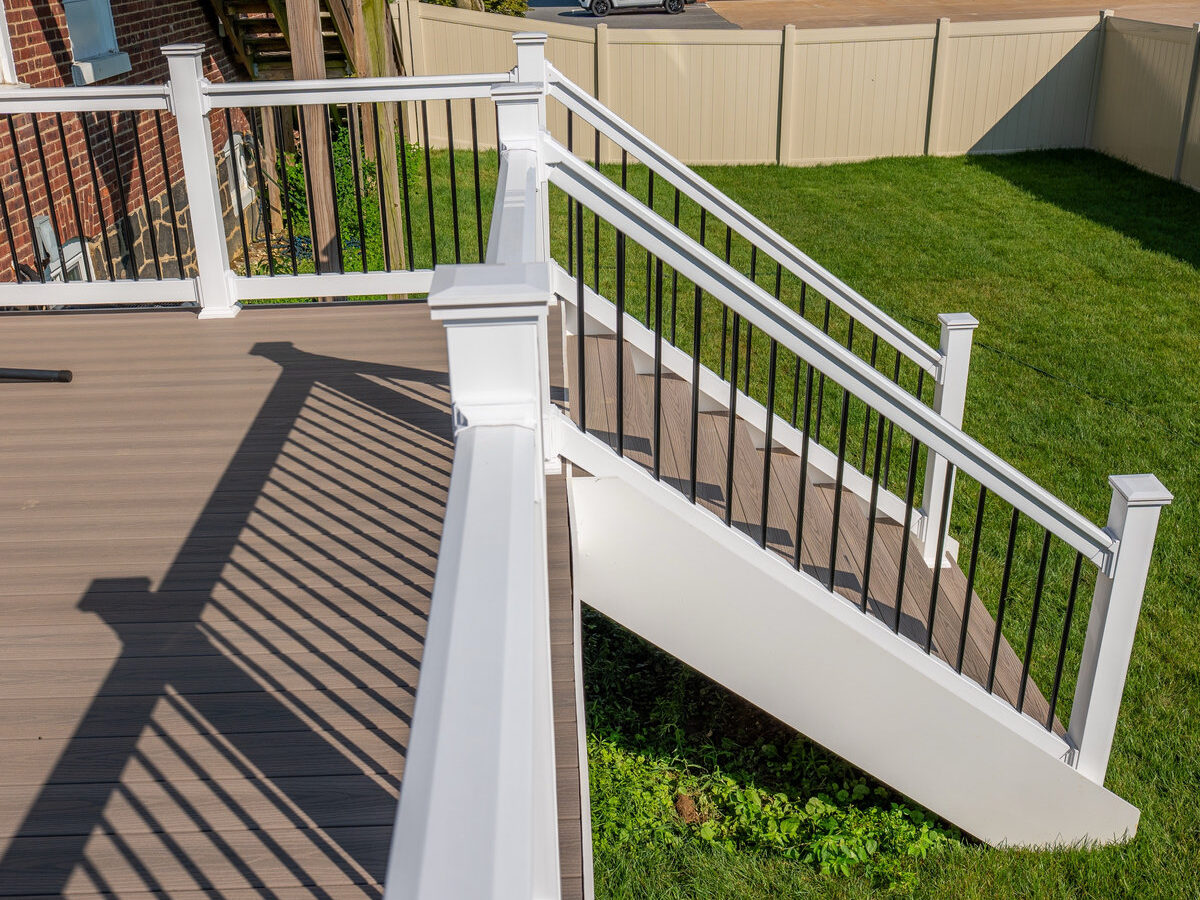 Wood deck Brandywine Boulevard Delaware
