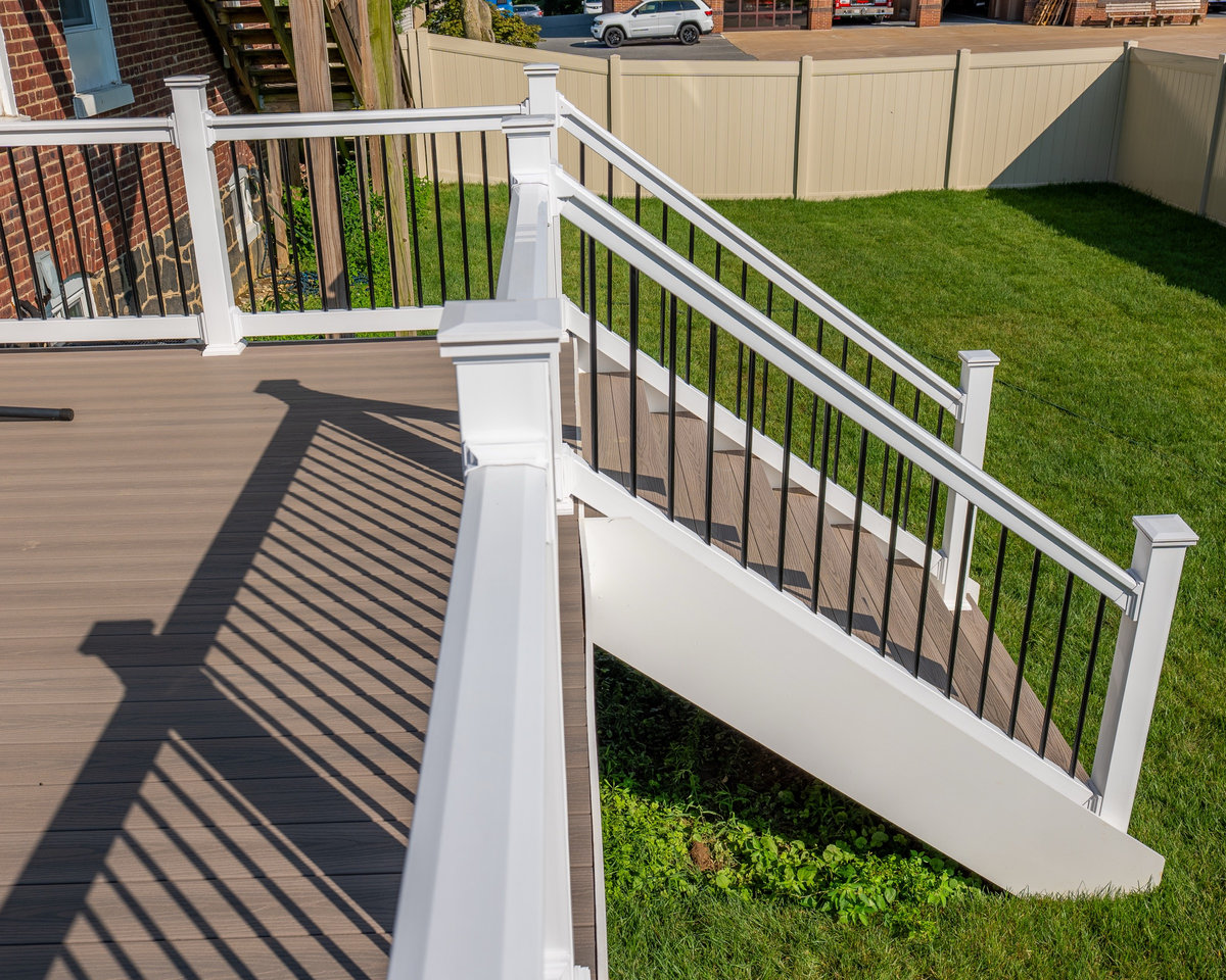 Wood deck Brandywine Boulevard Delaware