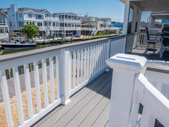Fenwick Deck – 4