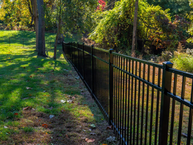Greenville Aluminum Fence – 1
