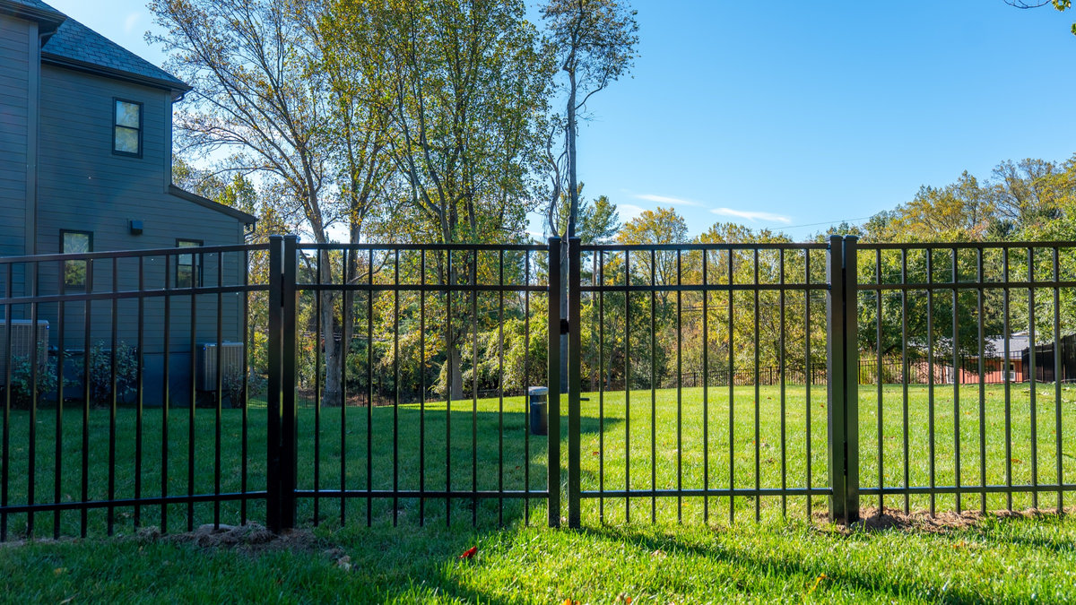 Black aluminum ornamental fence Greenville Delaware