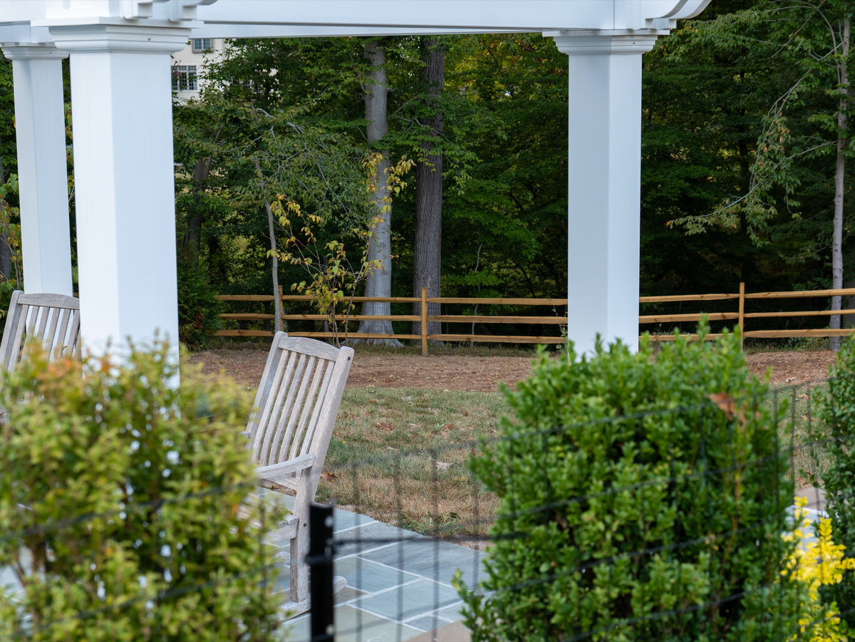 Split rail wood fence Greenville Delaware estate