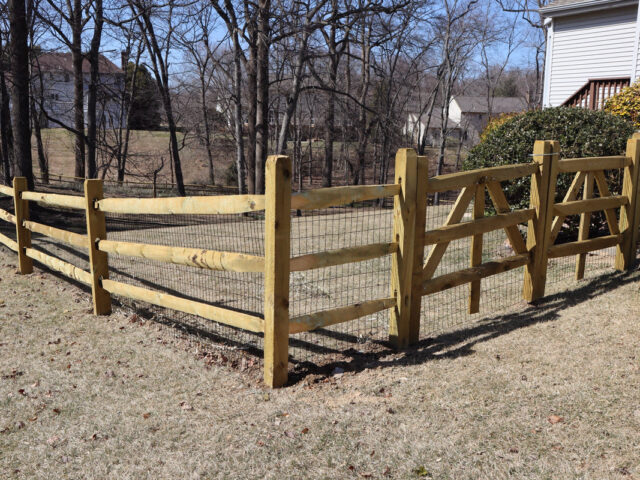 Deer Track Lane Wood Fence – 4