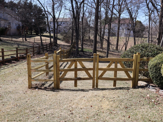 Deer Track Lane Wood Fence – 5