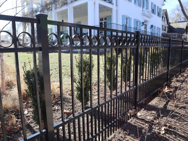 Willard Iron Gate – 1