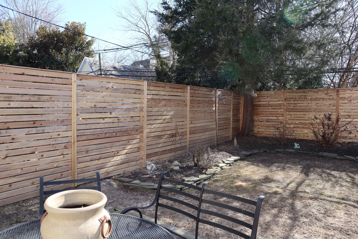 Wood fence W 18th Street Delaware