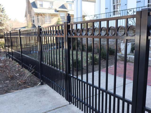 Willard Iron Gate – 2