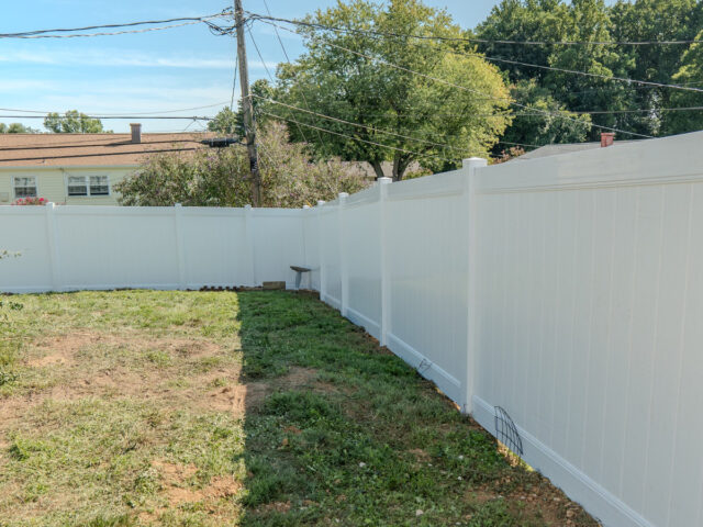 White Vinyl Fence – 1