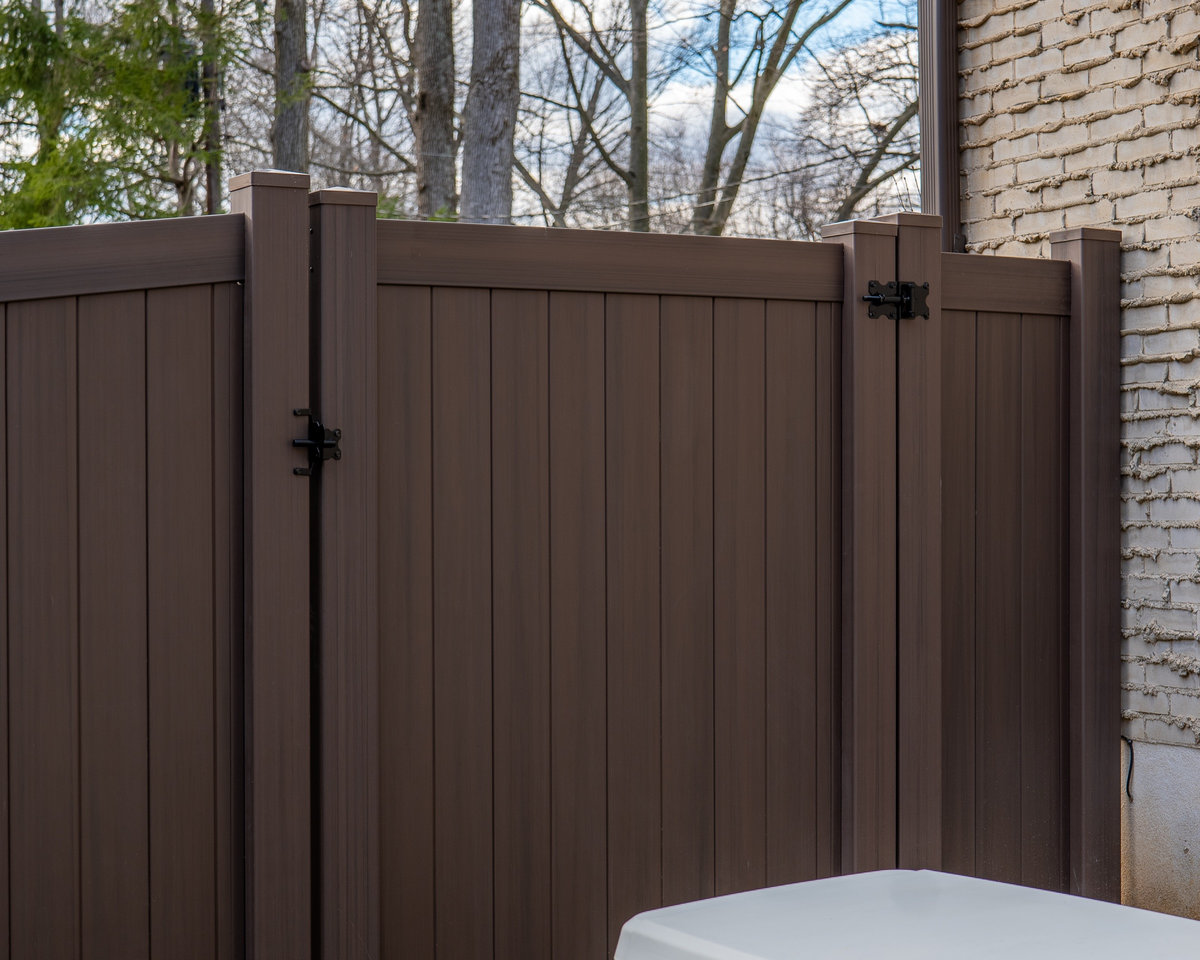 Wood privacy fence Delaware