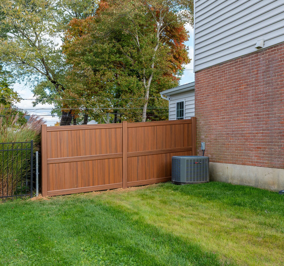 Mocha walnut vinyl fence Delaware