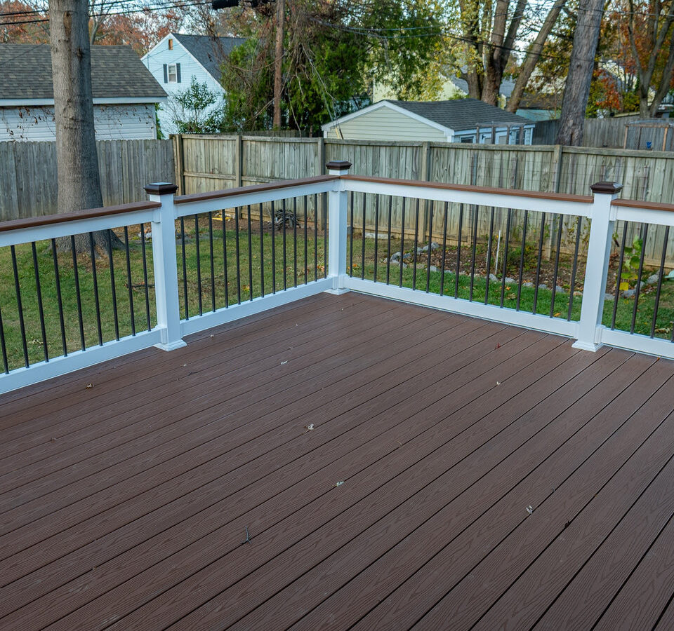 Wood deck Newark Delaware