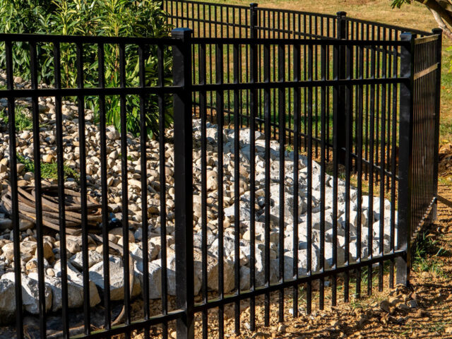 Owls Nest Iron Fence – 4