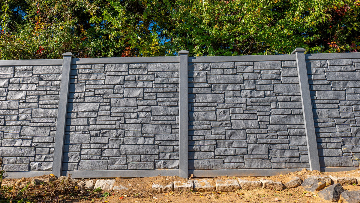 Rock wall installation Delaware