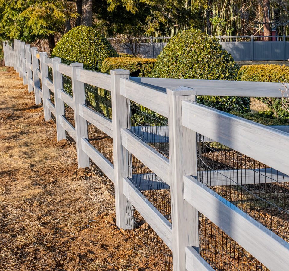 White vinyl fence Stargatt Delaware