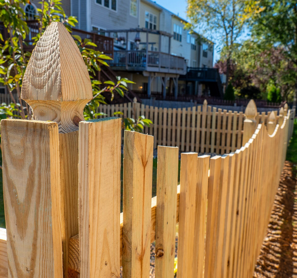 Custom wood fence Delaware